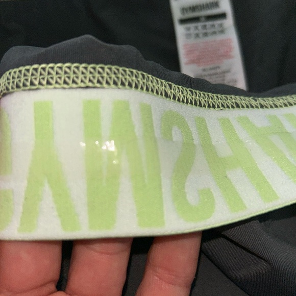 LIKE NEW Gymshark Fit Seamless Leggings Size Medium 25” - Picture 6 of 7